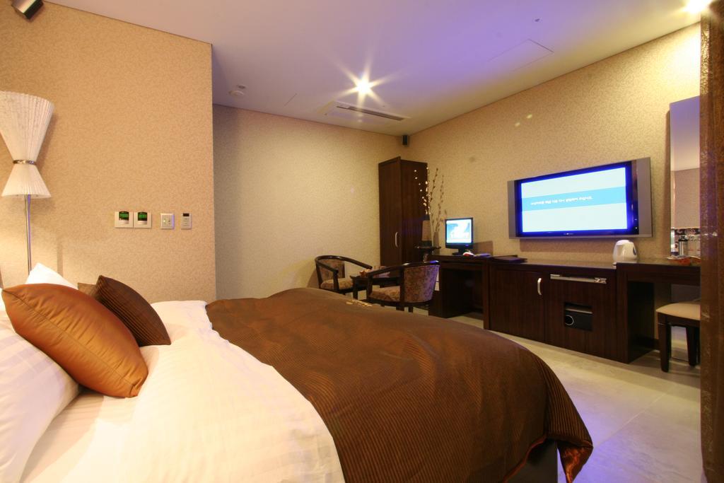 Wiz Hotel باجو المظهر الخارجي الصورة