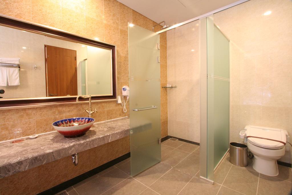 Wiz Hotel باجو المظهر الخارجي الصورة