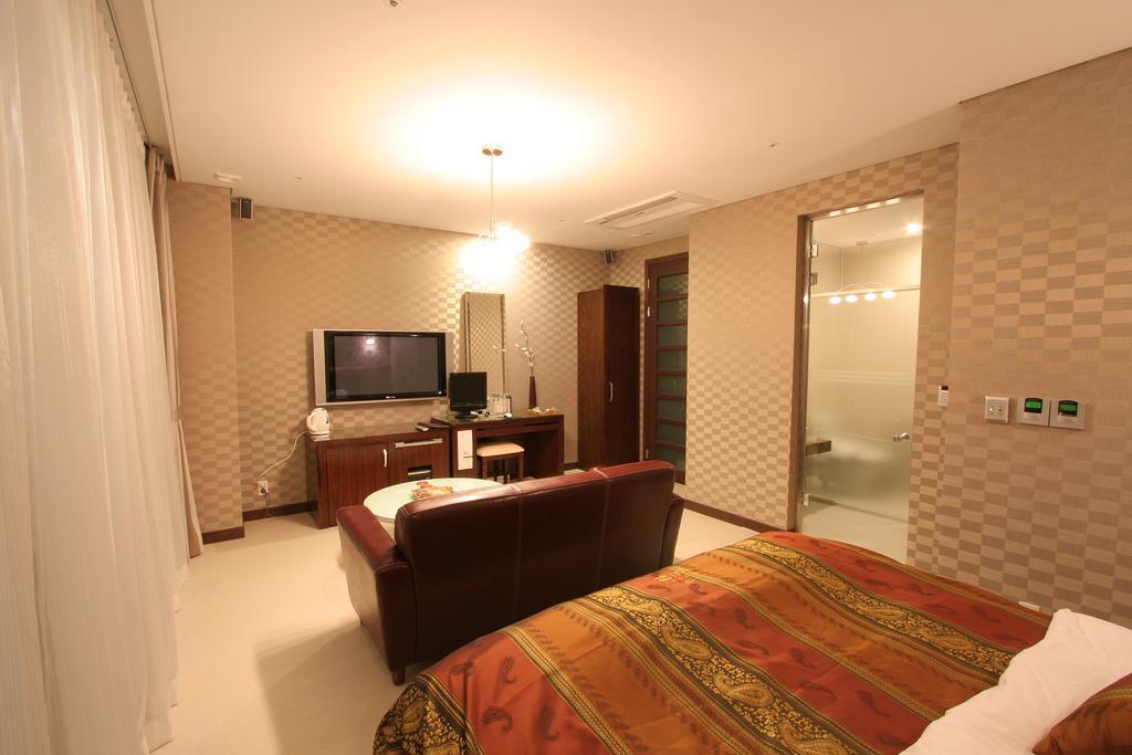 Wiz Hotel باجو المظهر الخارجي الصورة