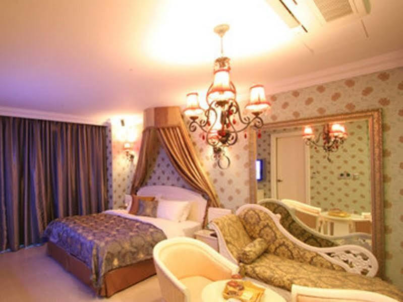 Wiz Hotel باجو المظهر الخارجي الصورة