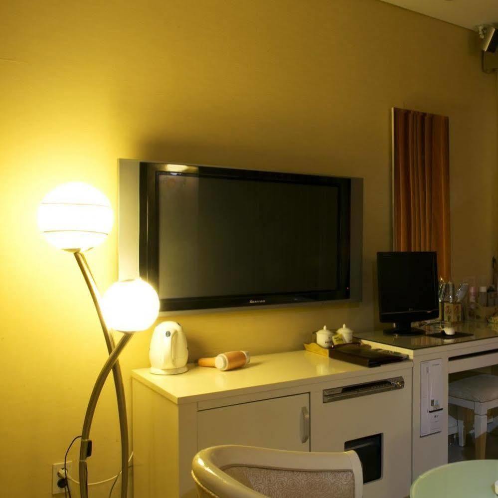 Wiz Hotel باجو المظهر الخارجي الصورة