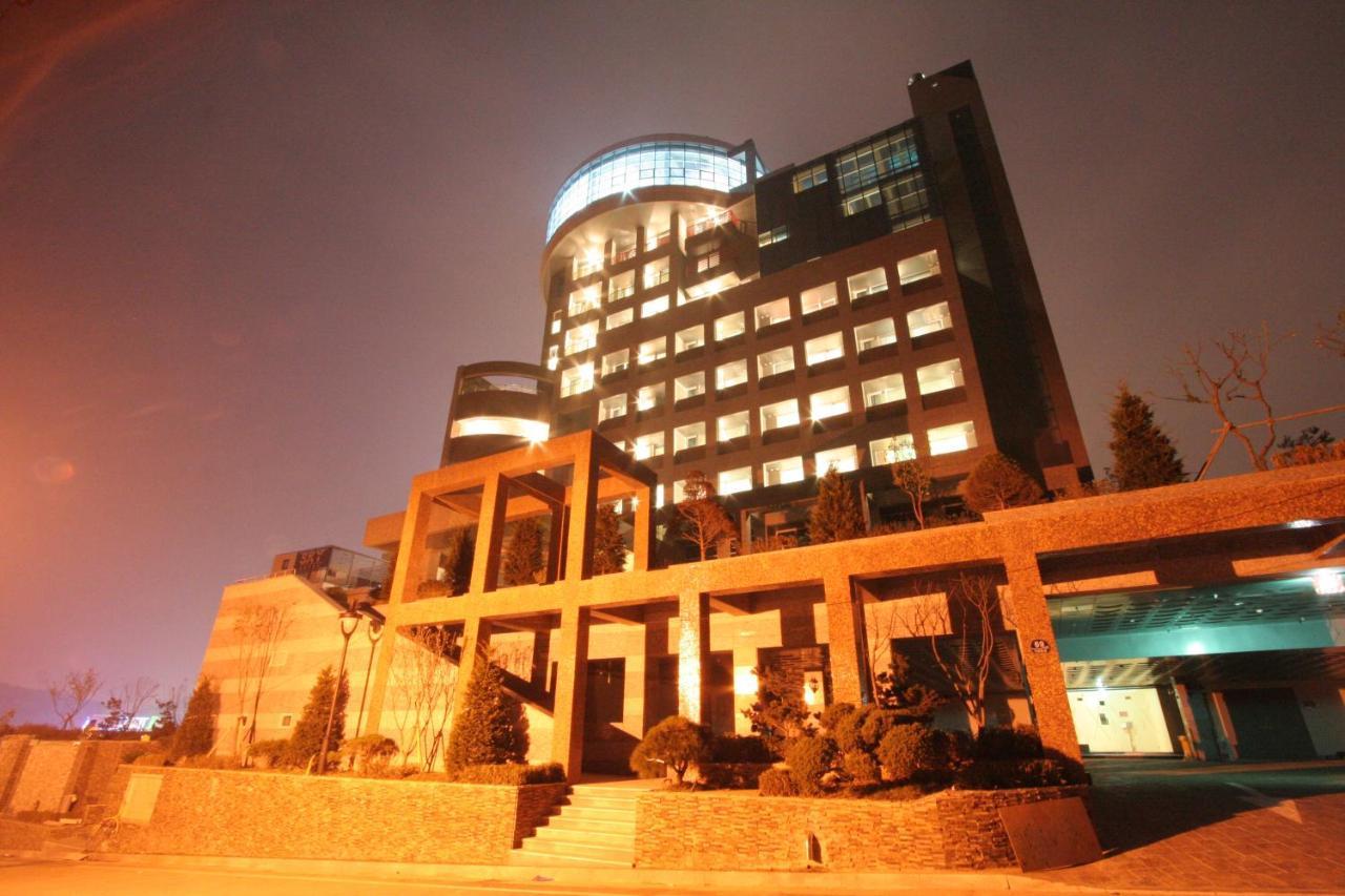Wiz Hotel باجو المظهر الخارجي الصورة