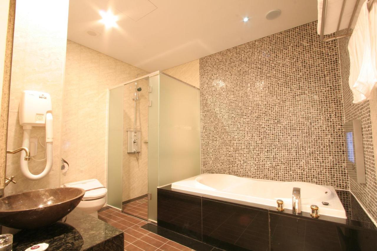 Wiz Hotel باجو المظهر الخارجي الصورة