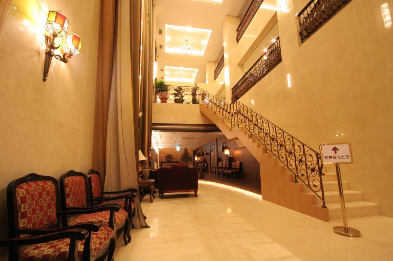 Wiz Hotel باجو المظهر الخارجي الصورة