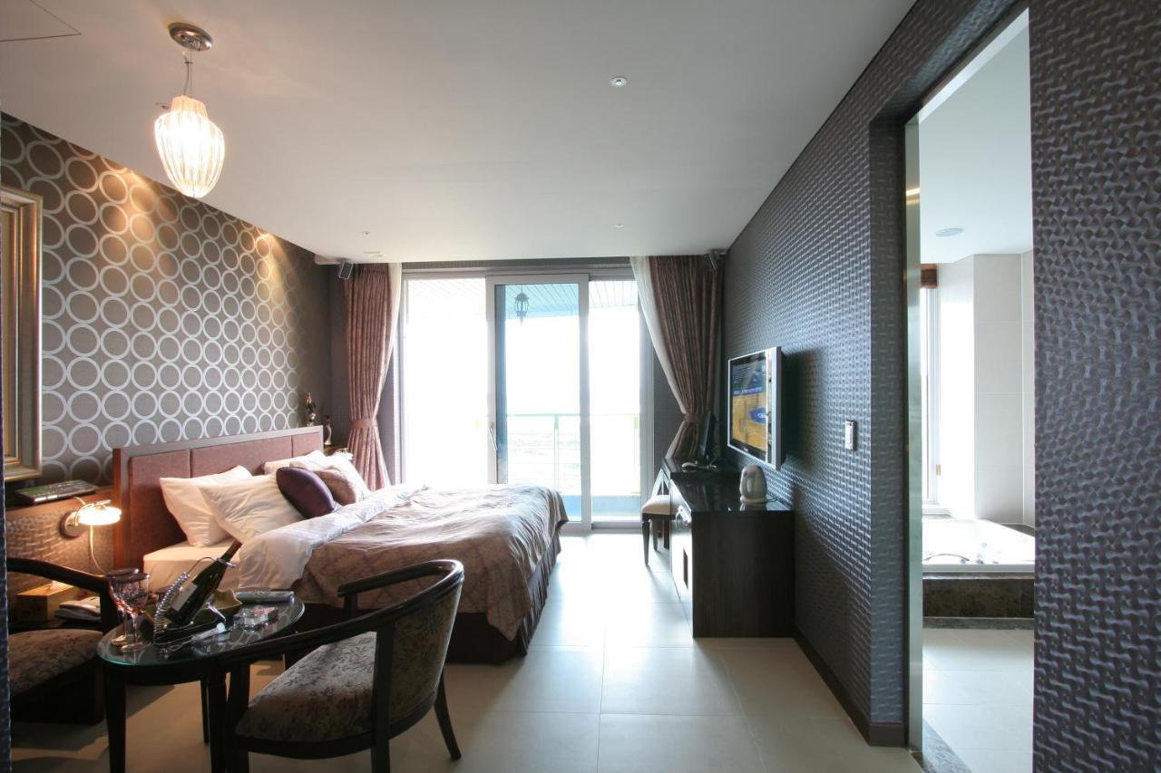 Wiz Hotel باجو المظهر الخارجي الصورة
